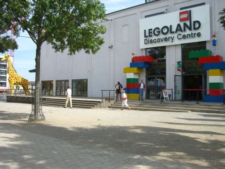 Duisburg : Innenhafen, das Legoland Discovery Centre ist in der Werhahnmühle untergebracht